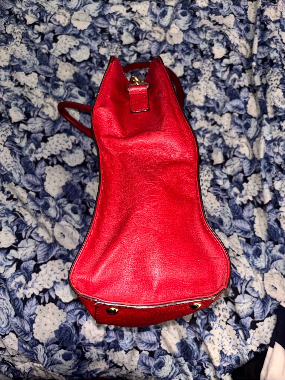 Michael Kors Red Studded Leather Tote Bag with Shoulder Strap - Picture 6 of 12